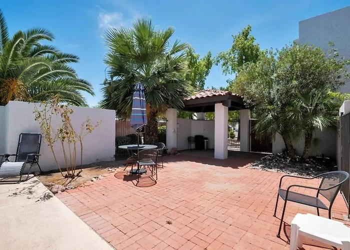 Heart Of Old Town Apartment *